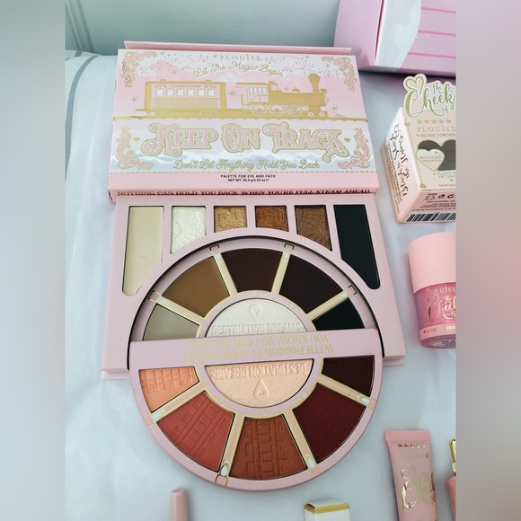 PLOUISE LUXURY 16 PIECE PINK BUNDLE 🌸🌸🌸🌸 - Picture 5 of 13